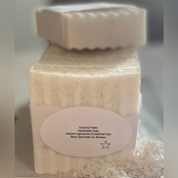 Like, heart, love and comment this to be notified when I go live - Picture 5 of 16